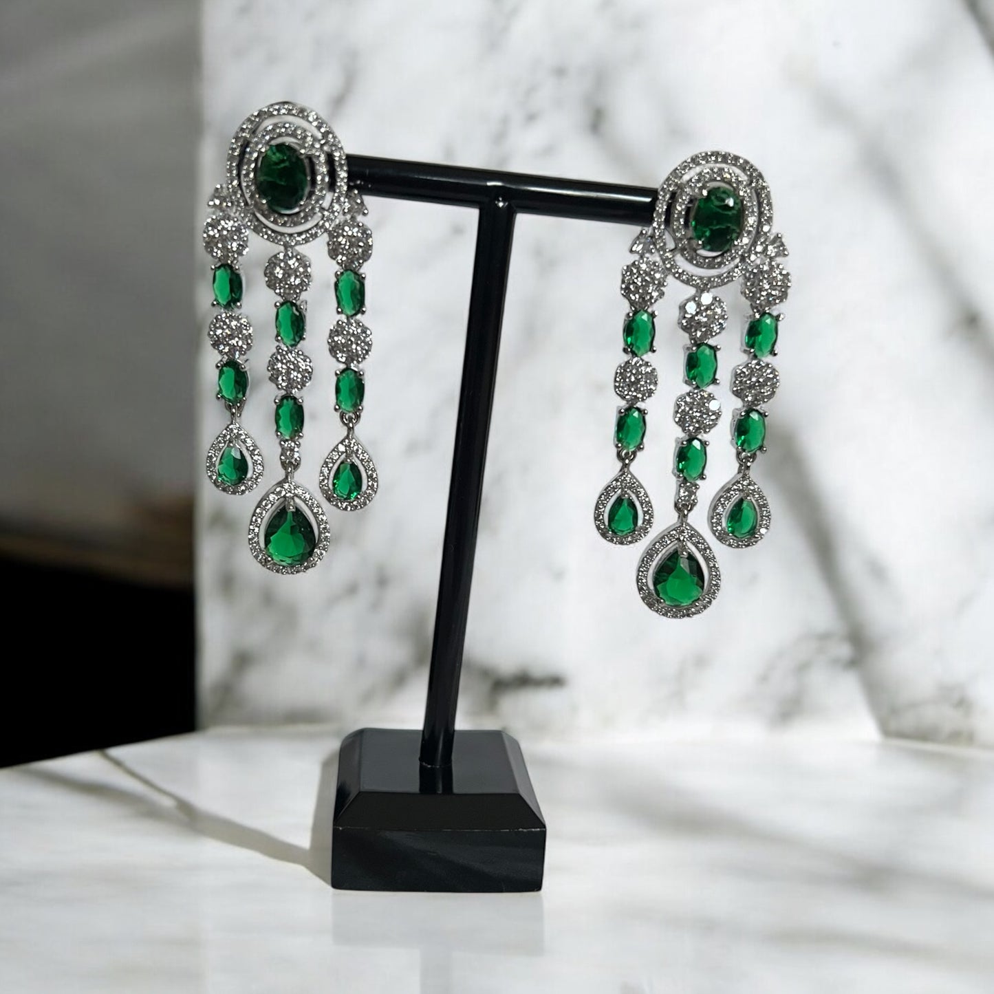 Layered Emerald Gemstone Pendant Necklace Set for Women