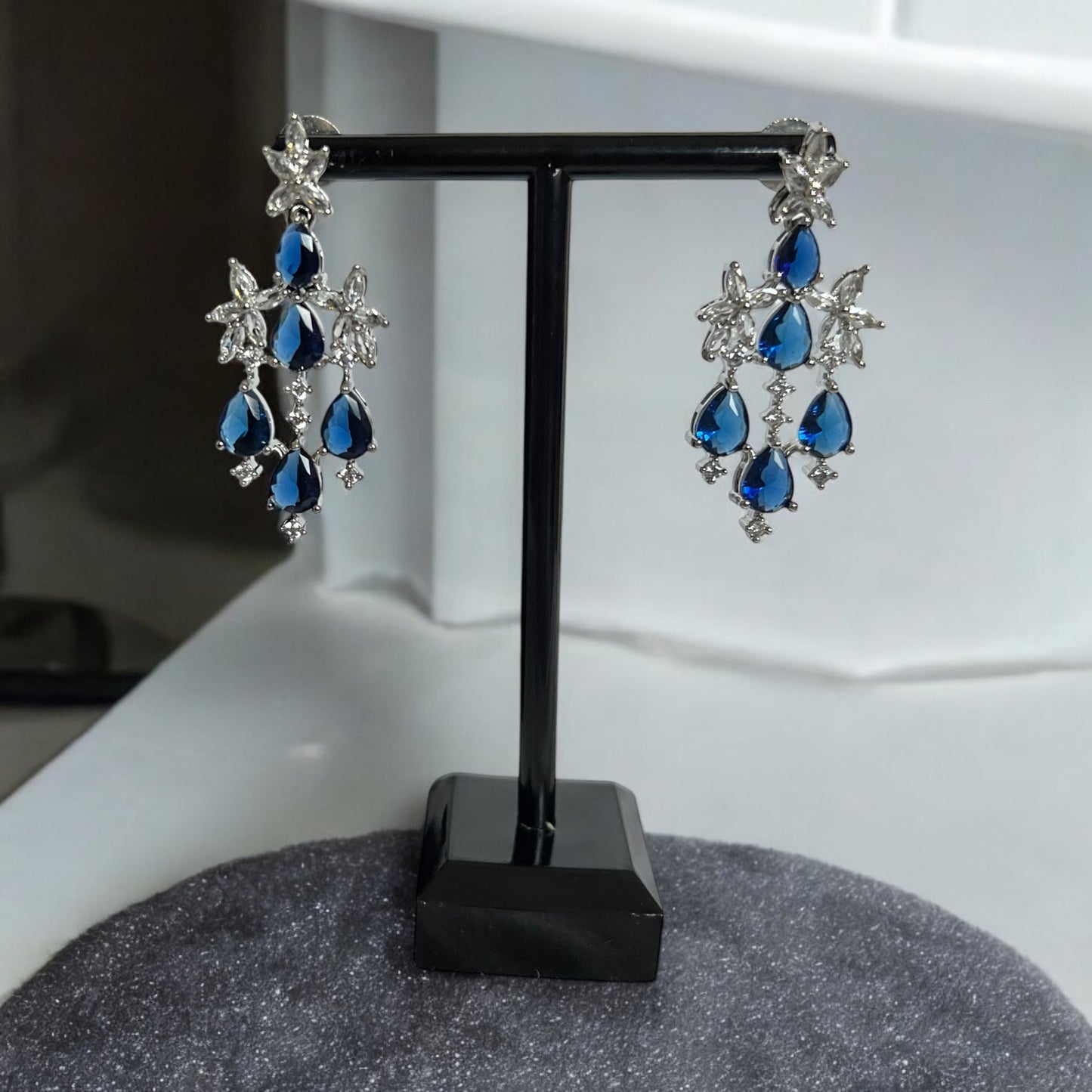 Floral Sapphire Blue Necklace Set