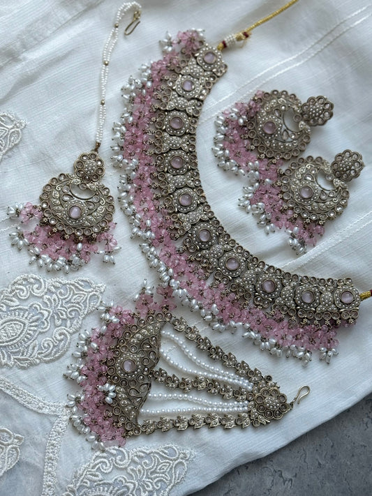 Rosé Royalty Kundan Set