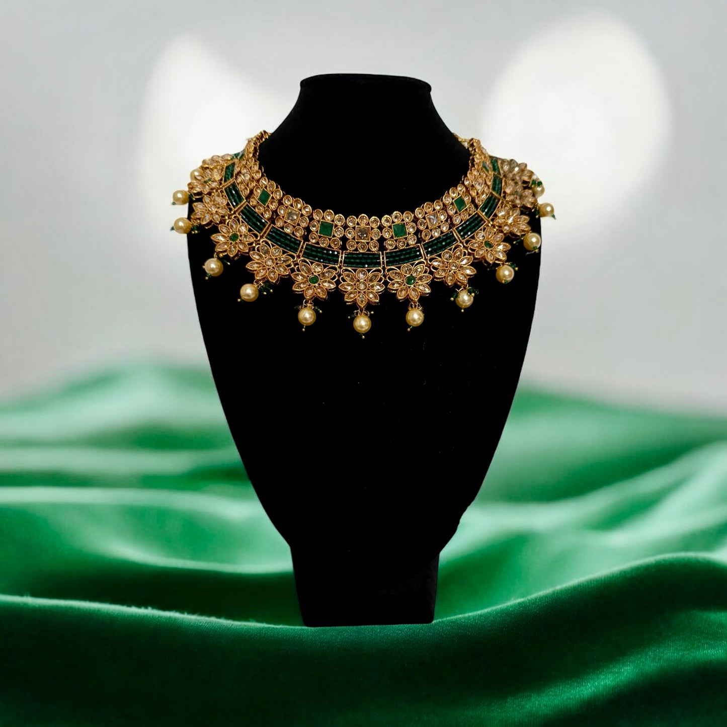 Antique Gold Choker Necklace Set with Green Stones & Pearls – Bridal Jewelry with Earrings & Maang Tikka