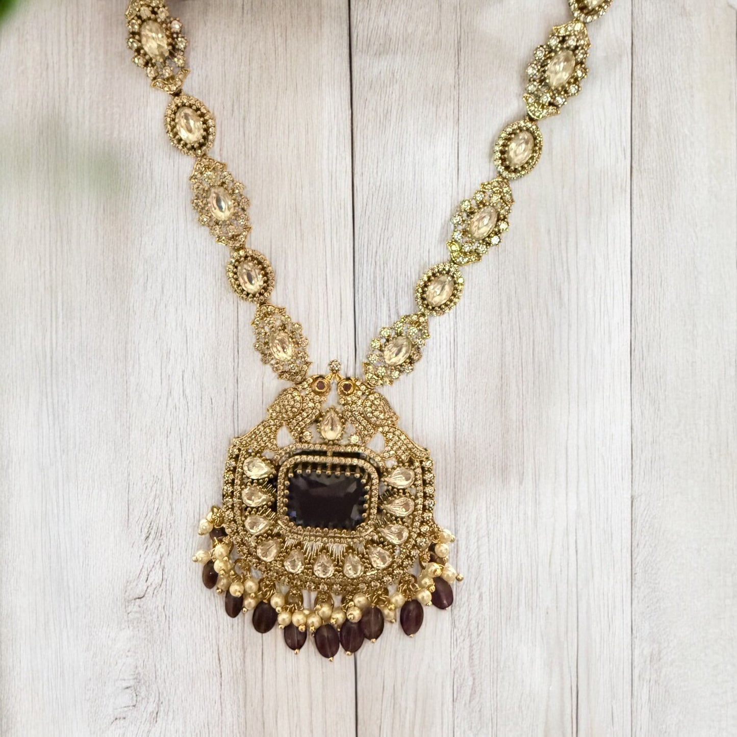 Antique Gold Kundan Choker Necklace Set with Earrings & Maang Tikka – Bridal Indian Jewelry