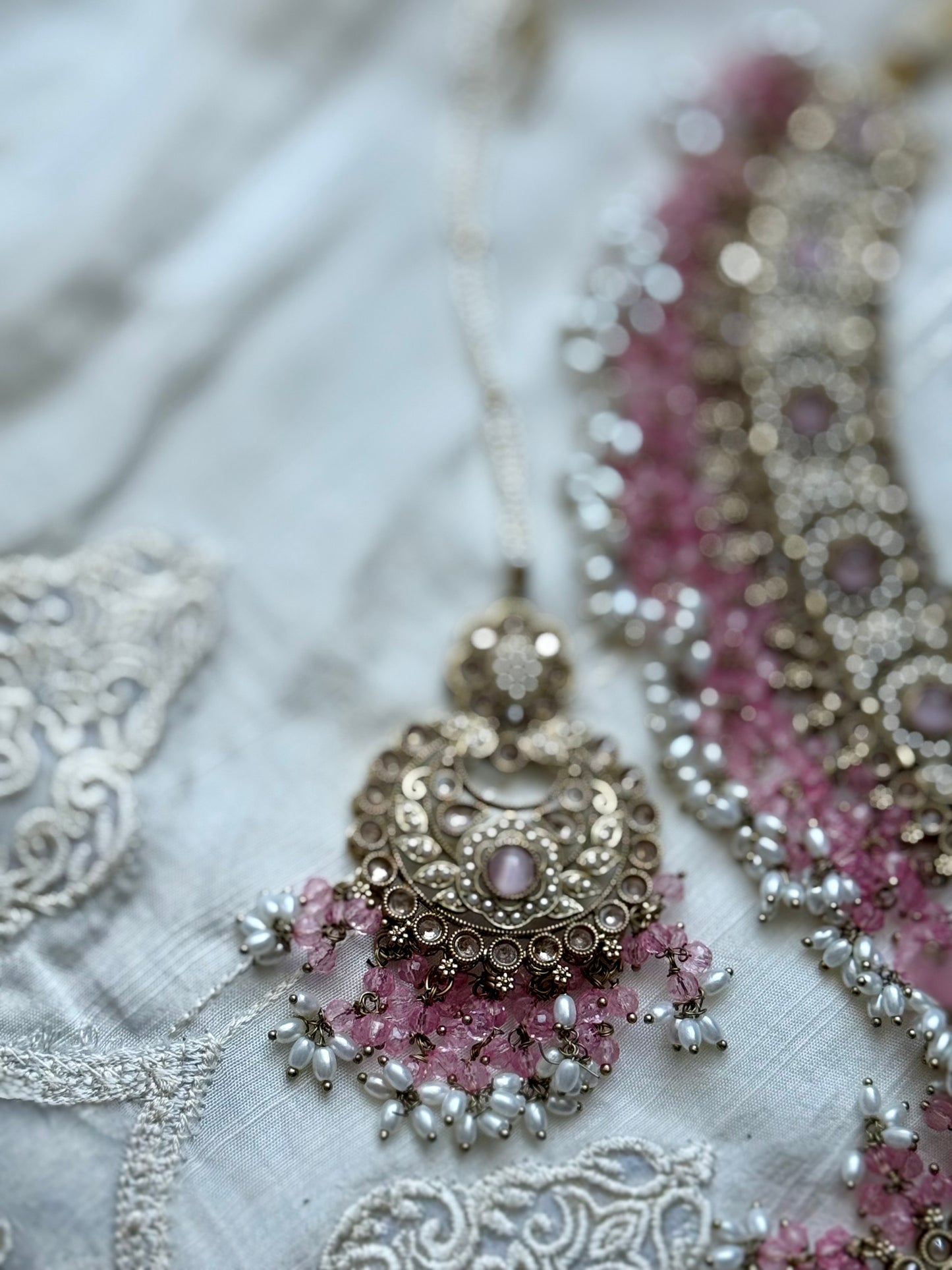 Rosé Royalty Kundan Set