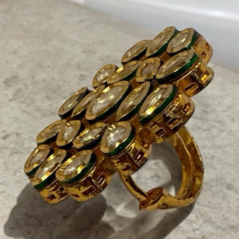 Traditional Kundan Clustered Ring