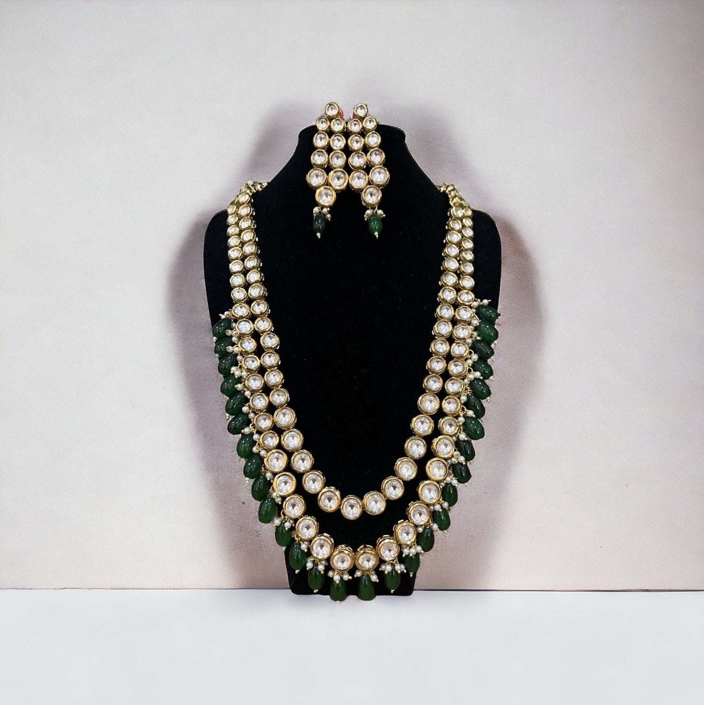 Traditional Emerald Kundan Beaded Necklace Set with Tikka