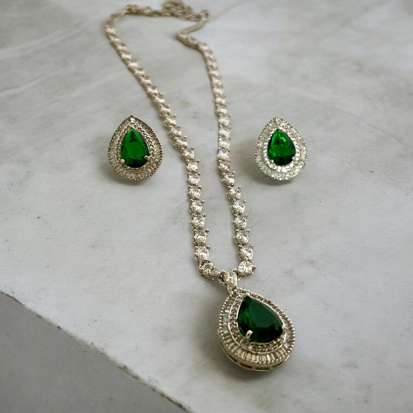 Green Emerald Gemstone and Crystal Necklace Set great for a gift, Indian Jewelry