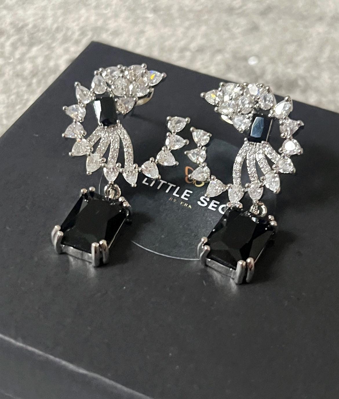 Black Crystal Drop Earrings /Asian Jewelry/Indian Jewelry/Crystal Earrings